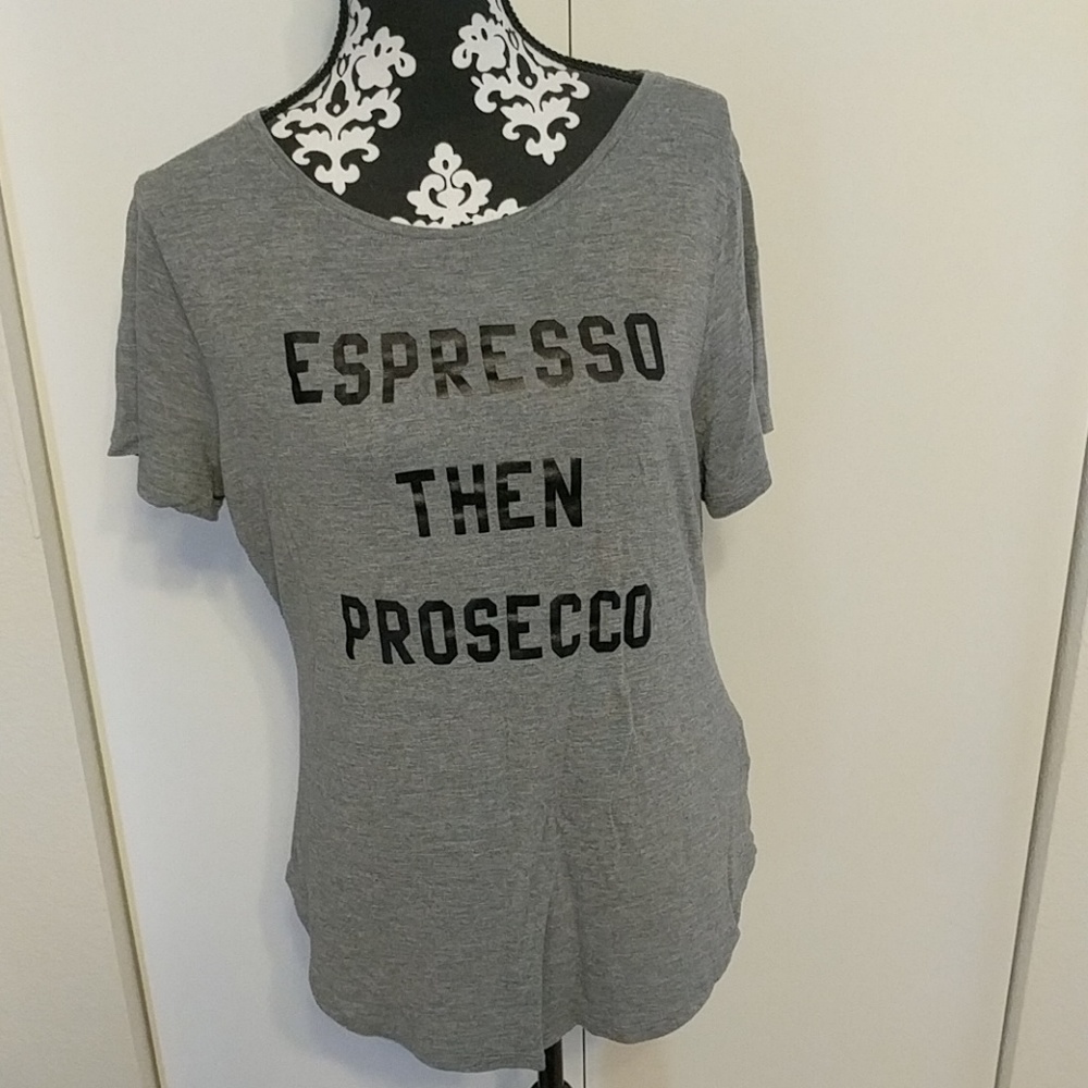 Old navy t shirt